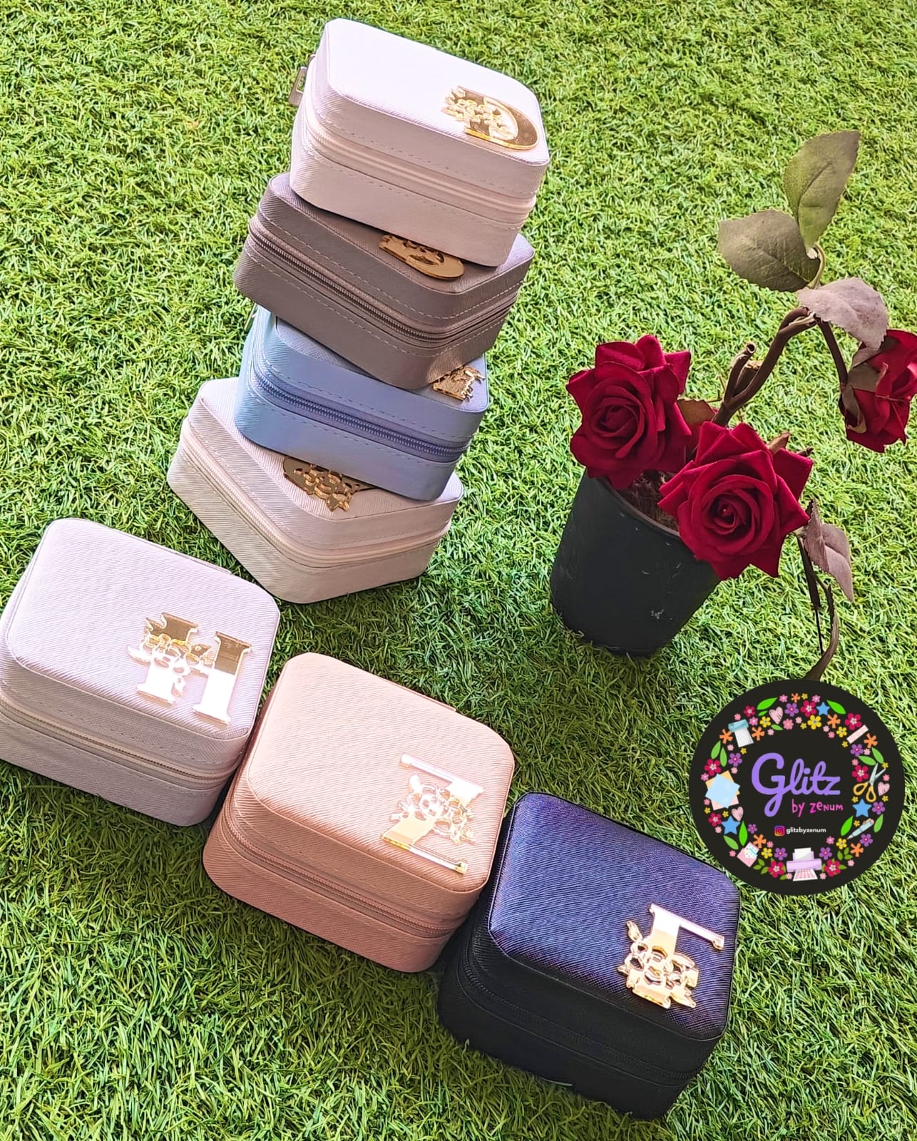 Customized mini jewelry box